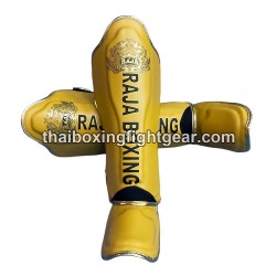 Schienbeinschoner...