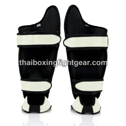 Fairtex Muay Thai Schienbeinschoner SP8 Leder Weiß | Schienbeinschoner
