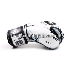 Muay Thai Boxhandschuhe Twins "FBGVL3-66 Comic"