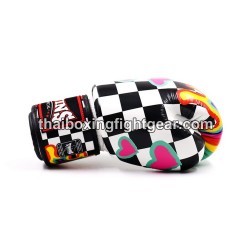 Muay Thai Boxhandschuhe Twins "FBGVL3-65 CHESS"